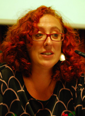 Acién González, Estefanía
